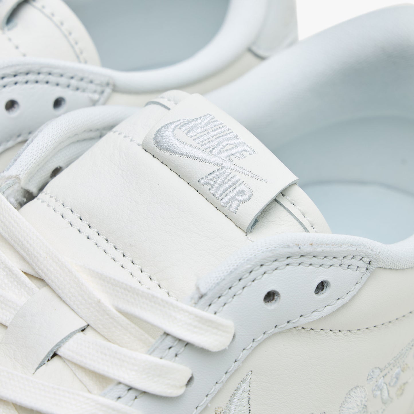 Jordan 1 Rétro Low OG Voile / Blanc Cassé - Lait de coco