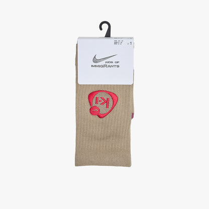 Nike x Kids of Immigrants Everyday Elevated Cushioned Crew Socks / Khaki