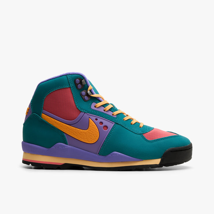 Nike Baltoro SP Bright Spruce / Kumquat - Fruit Punch   1
