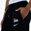 Nike x Netherlands x Patta Tech Fleece Joggers Black / White 4