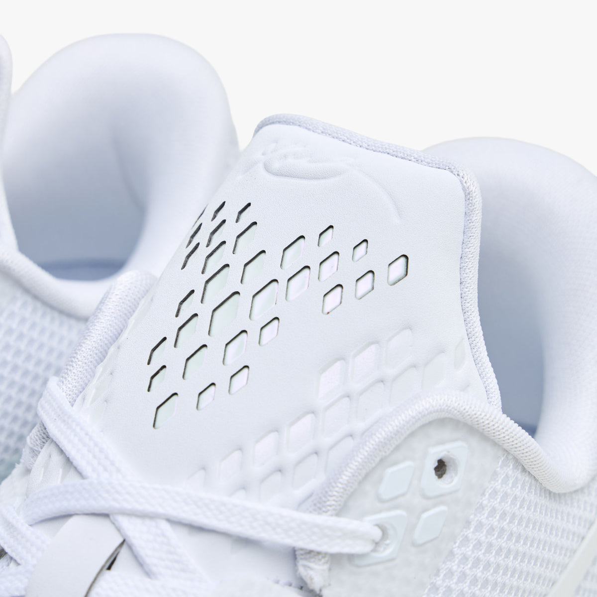 Nike Kobe X Elite Low Protro "Halo" Blanc / Blanc - Blanc