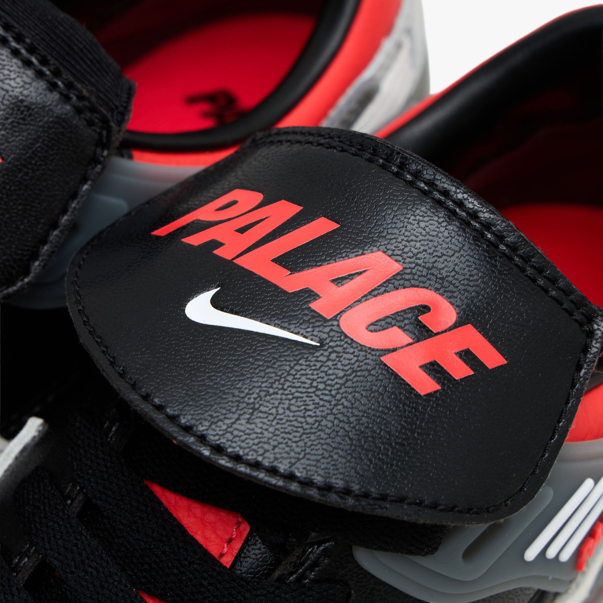 Nike x England x Palace Cryoshot Air Speed M Black / Crimson