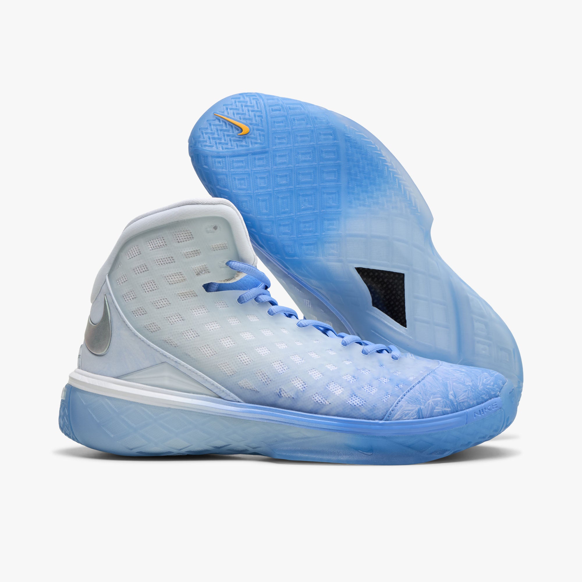 Nike Kobe III Protro Royal Pulse / Chrome - White – Livestock