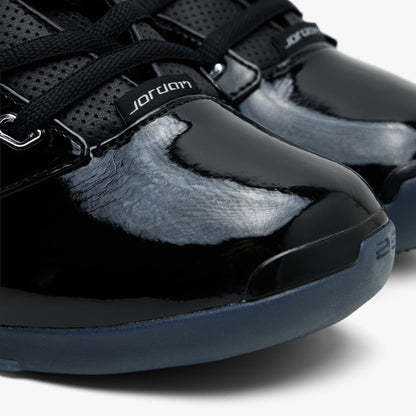 Jordan 17 Low SP Black / Black - Metallic Silver