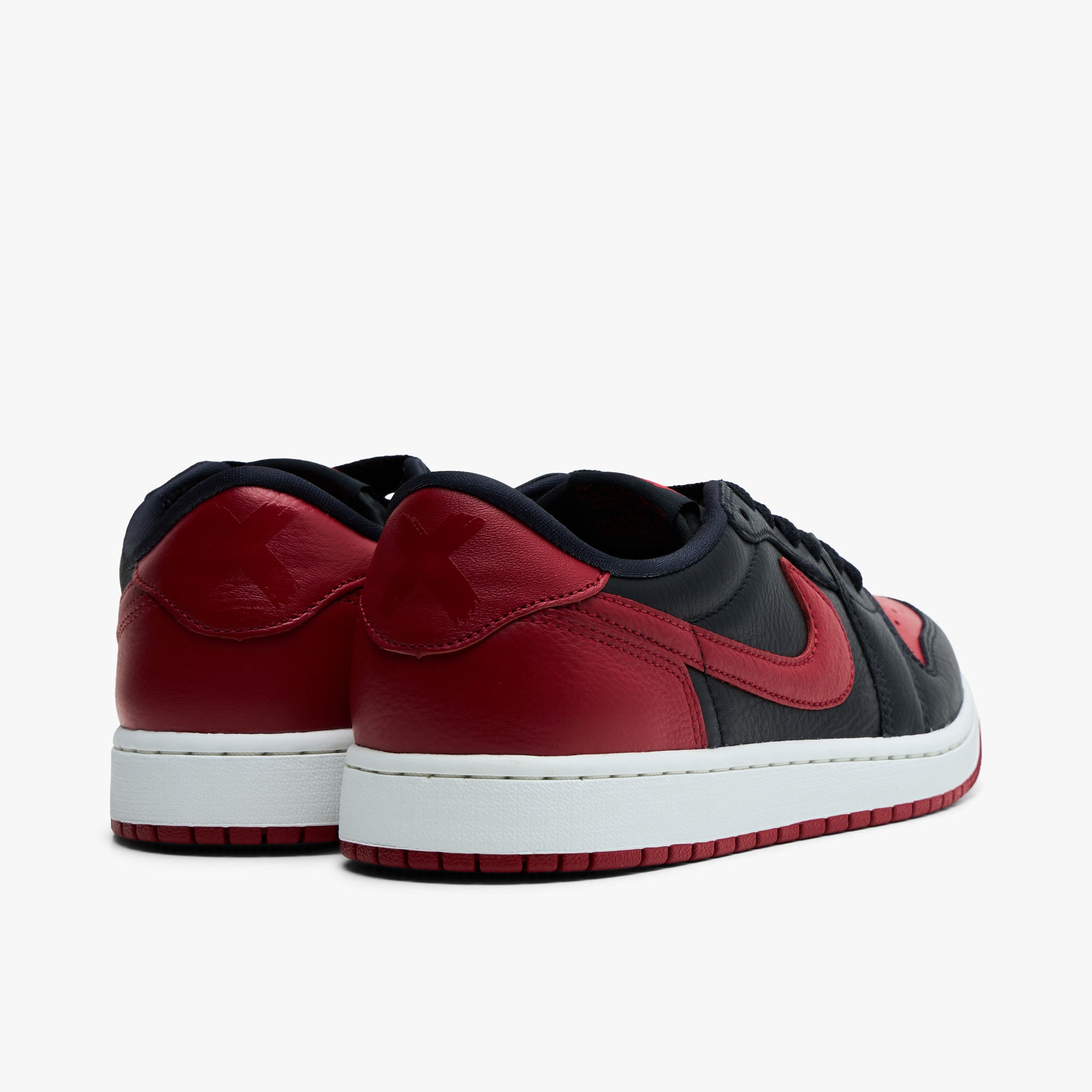 Jordan 1 Retro Low OG Black / Black - Varsity Red – Livestock