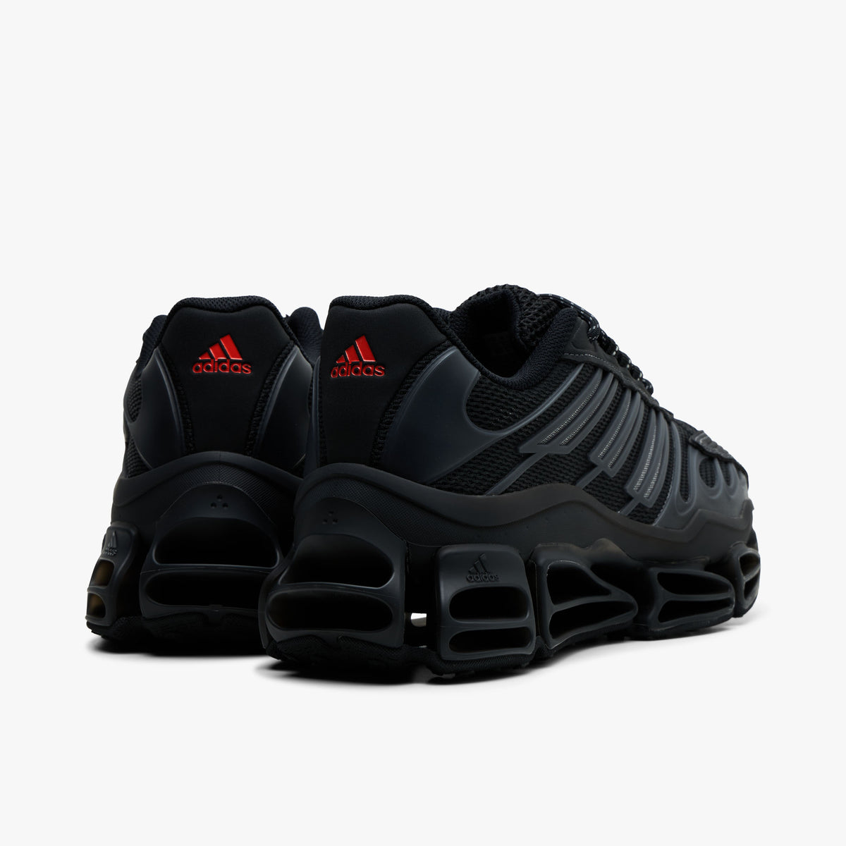 *** DNU RA 6250147503 ***adidas Megaride AG Noir