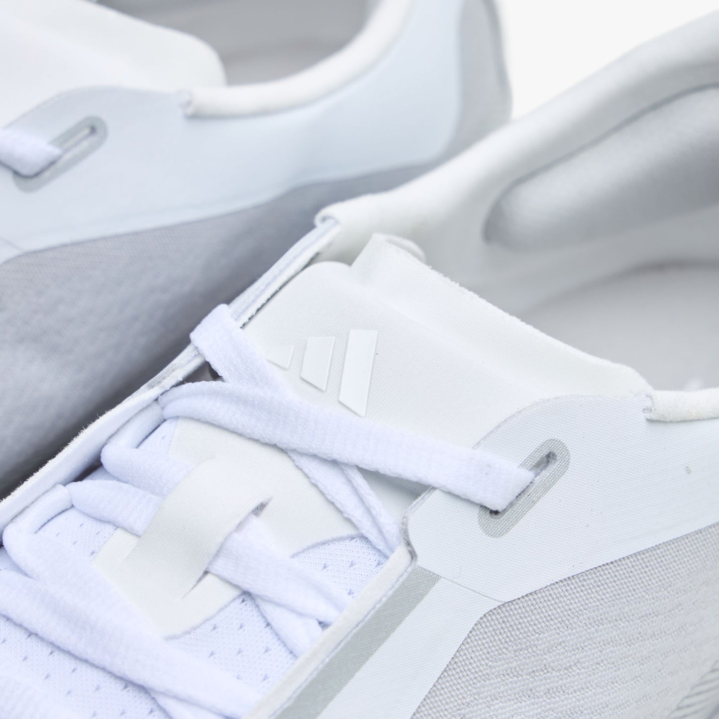 adidas Hyperboost Ftwr White / LGH Solid Grey - Zero Metallic