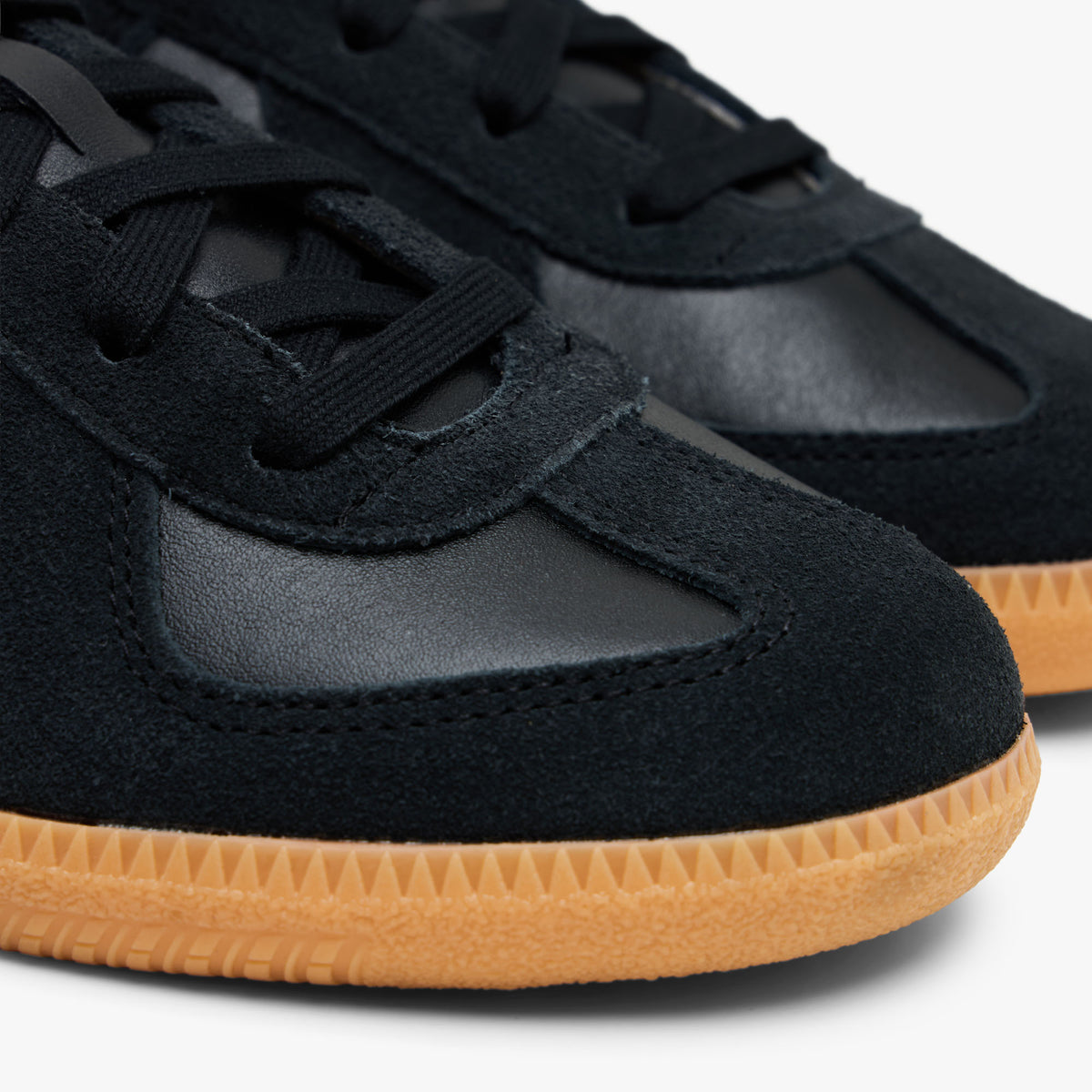 adidas BW Army Noir / Noir - Gomme