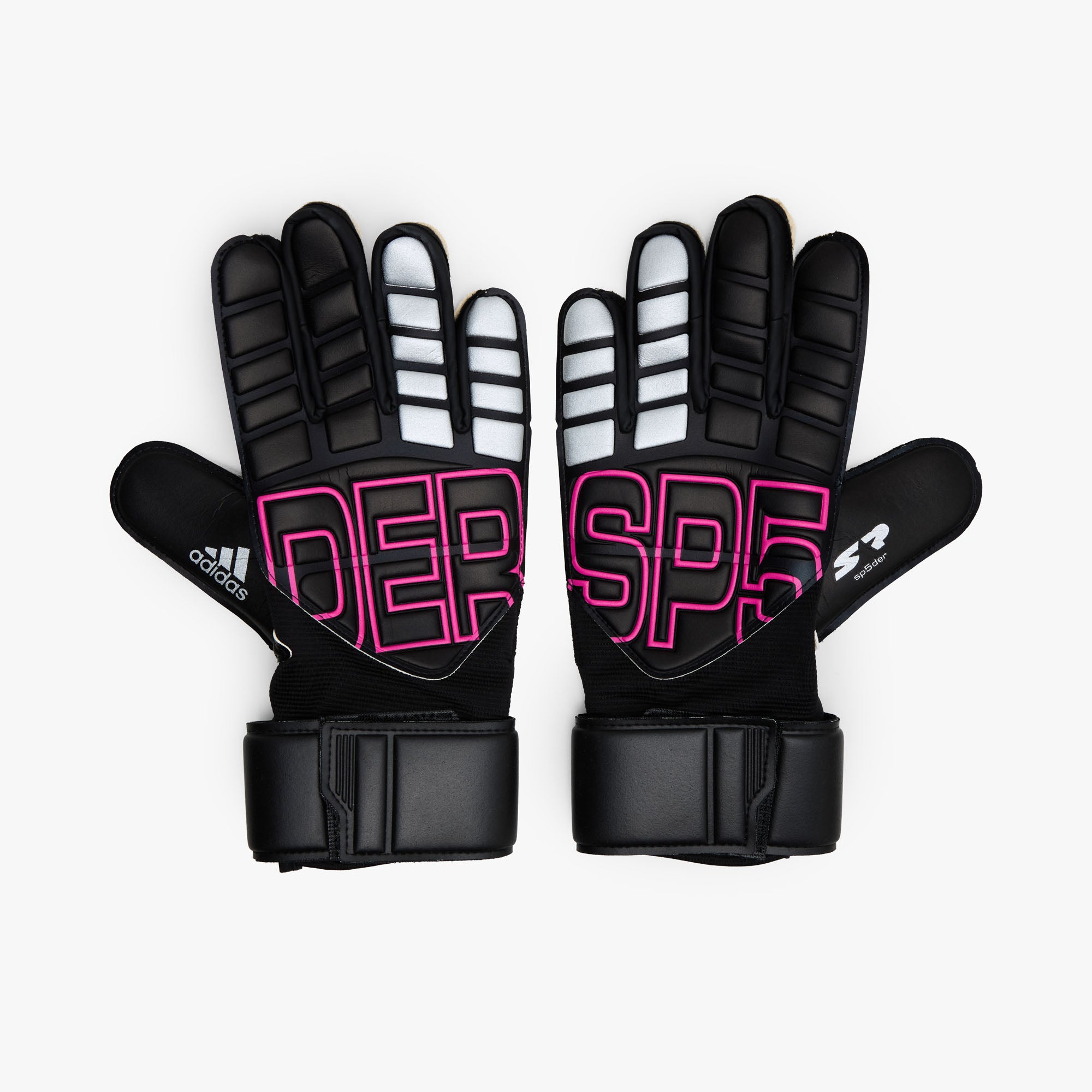 adidas x SP5DER Gloves / Black | Livestock