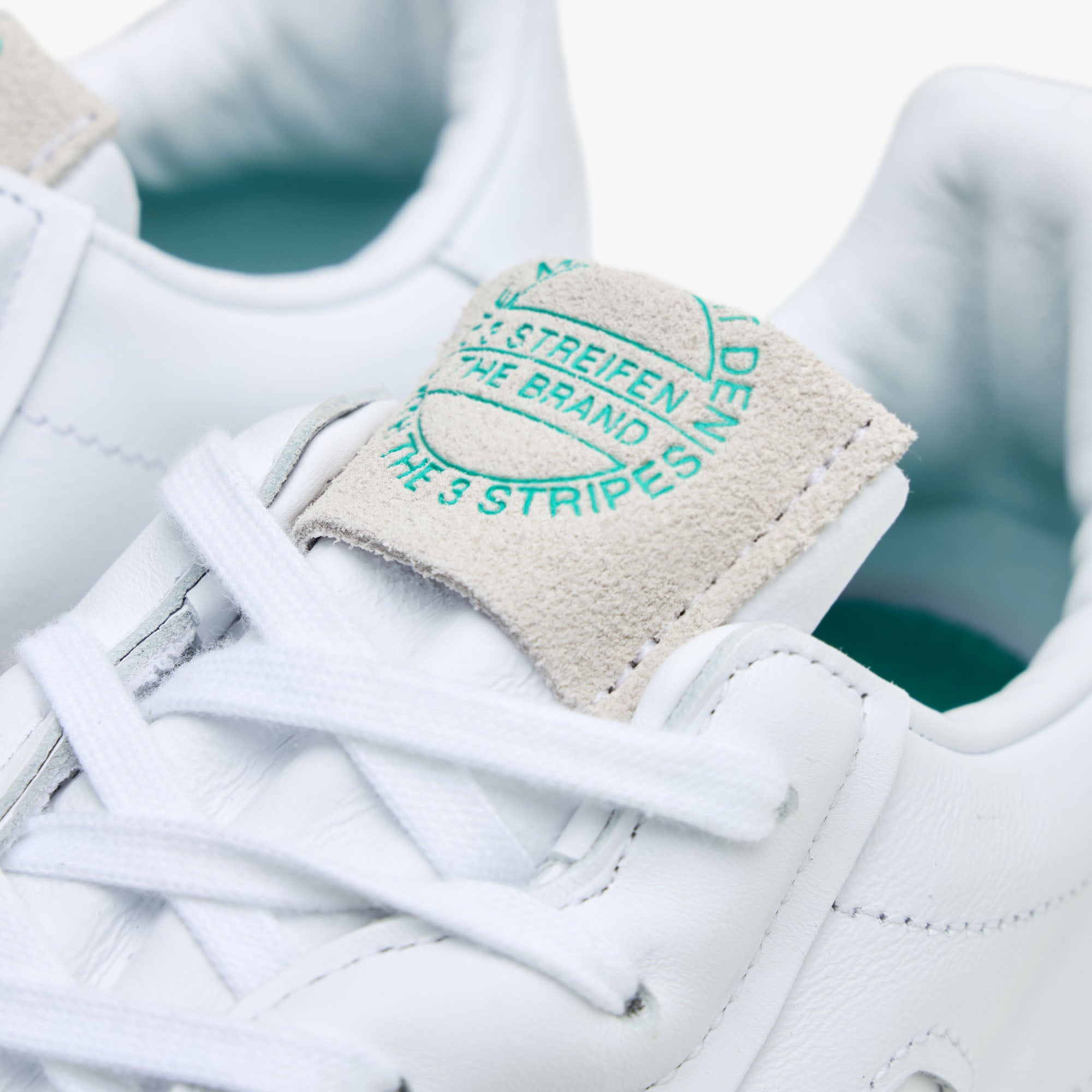 adidas SC Premiere White / Power Green | Livestock