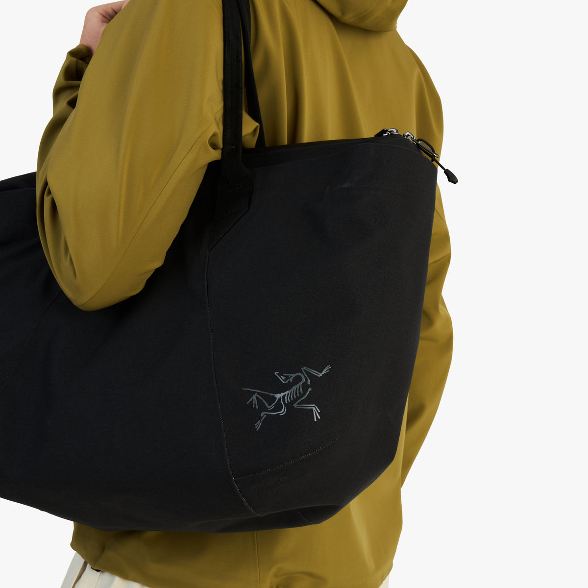 Arc'teryx Carrier 35 Weekender / Black