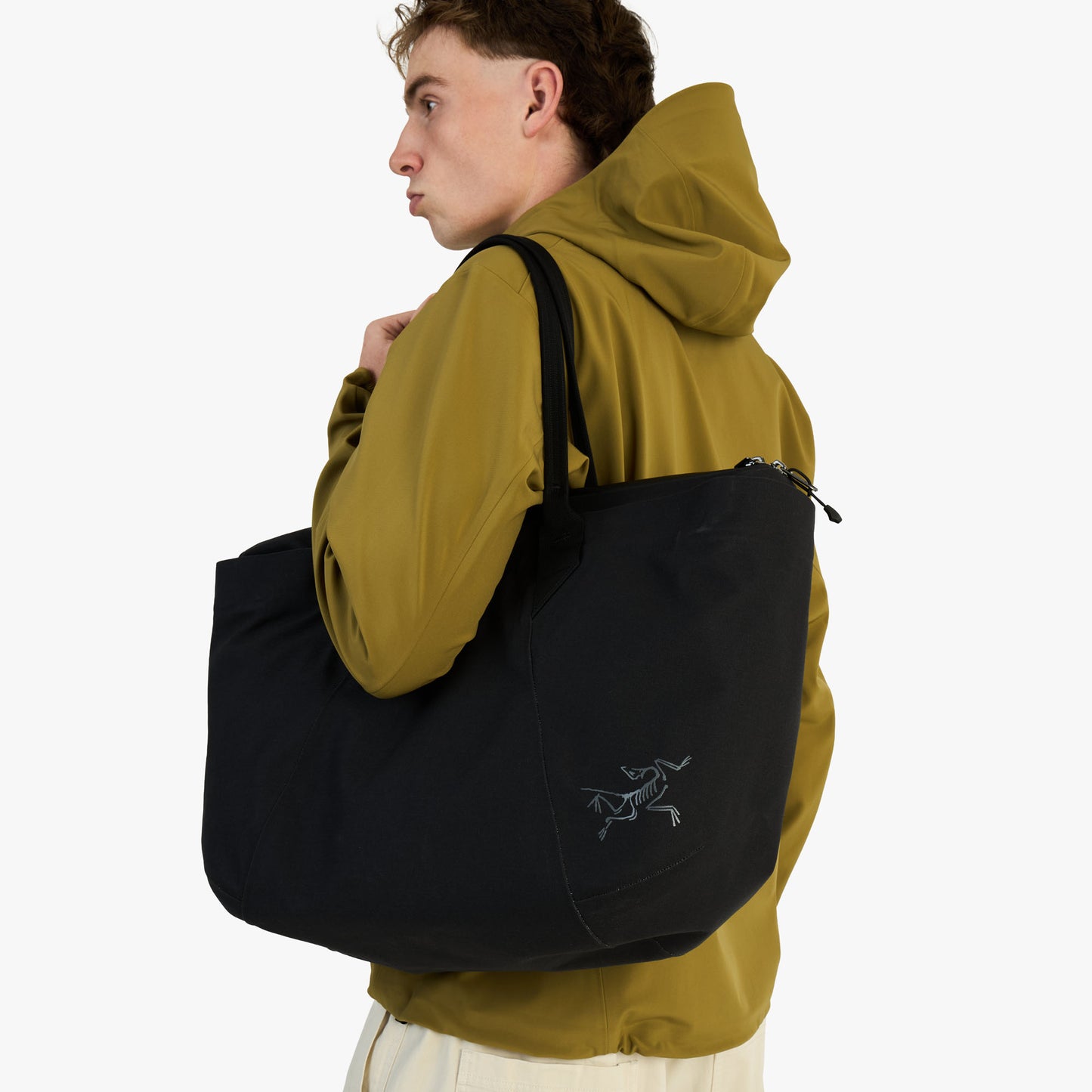 Arc'teryx Carrier 35 Weekender / Black