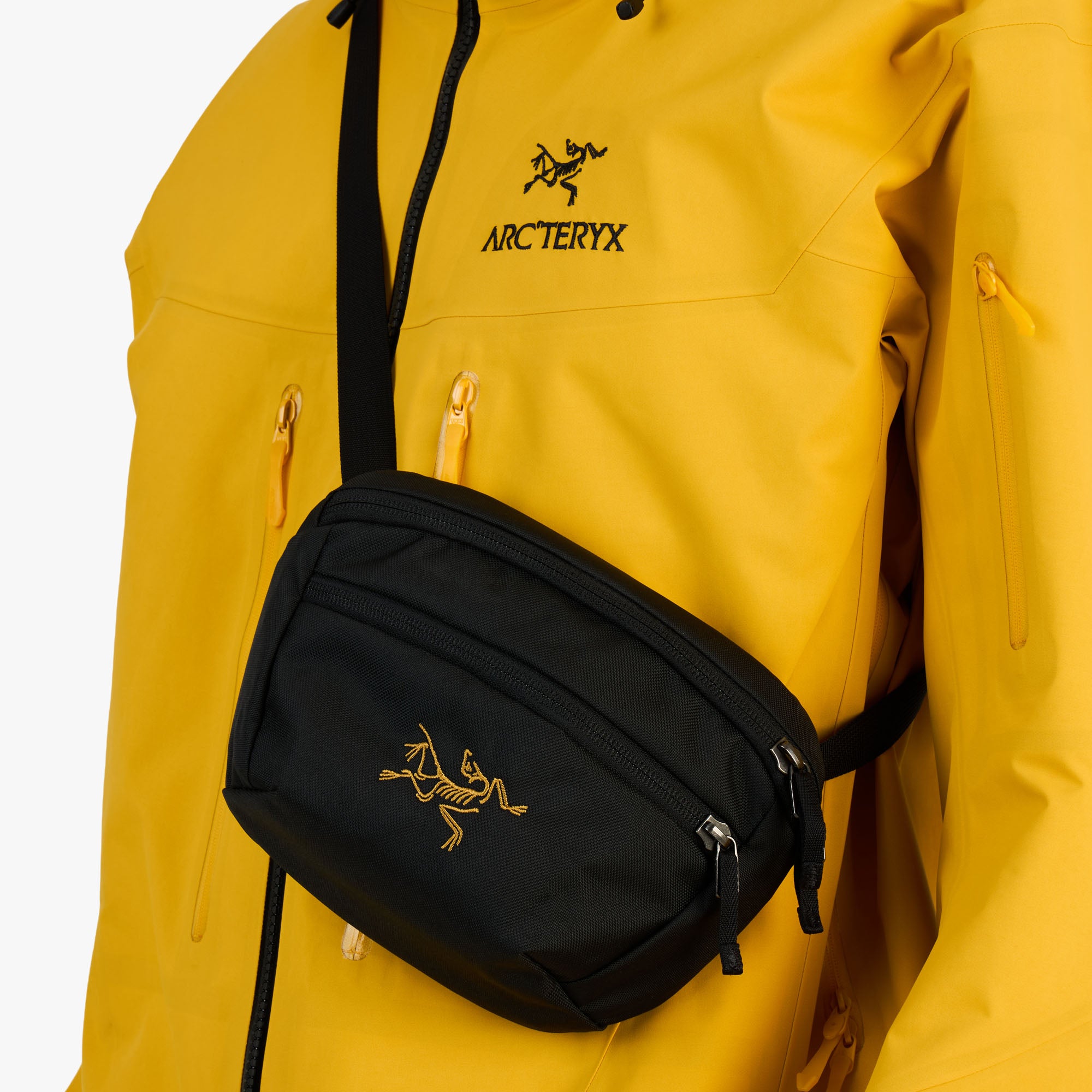 Arc'teryx Mantis 1 Waist Pack / 24K Black | Livestock