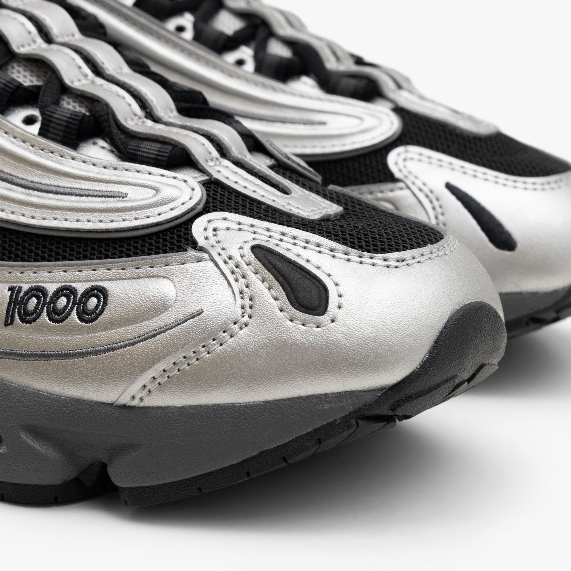 New Balance M1000 Silver Metallic / Black | Livestock