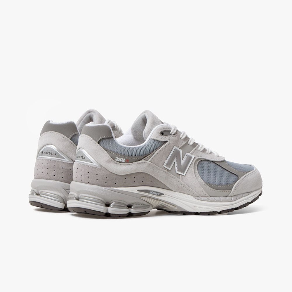 New Balance M2002RXJ GORE-TEX Concrete / Harbor Grey