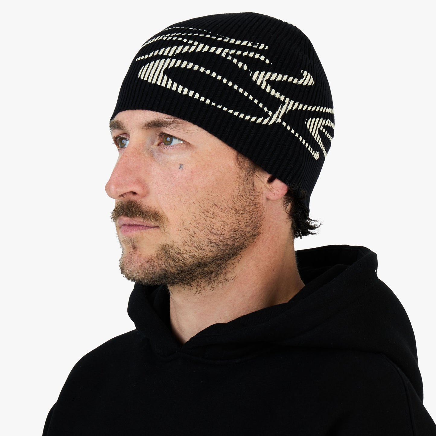 4YE Bonnet Skully Noir / Blanc cassé
