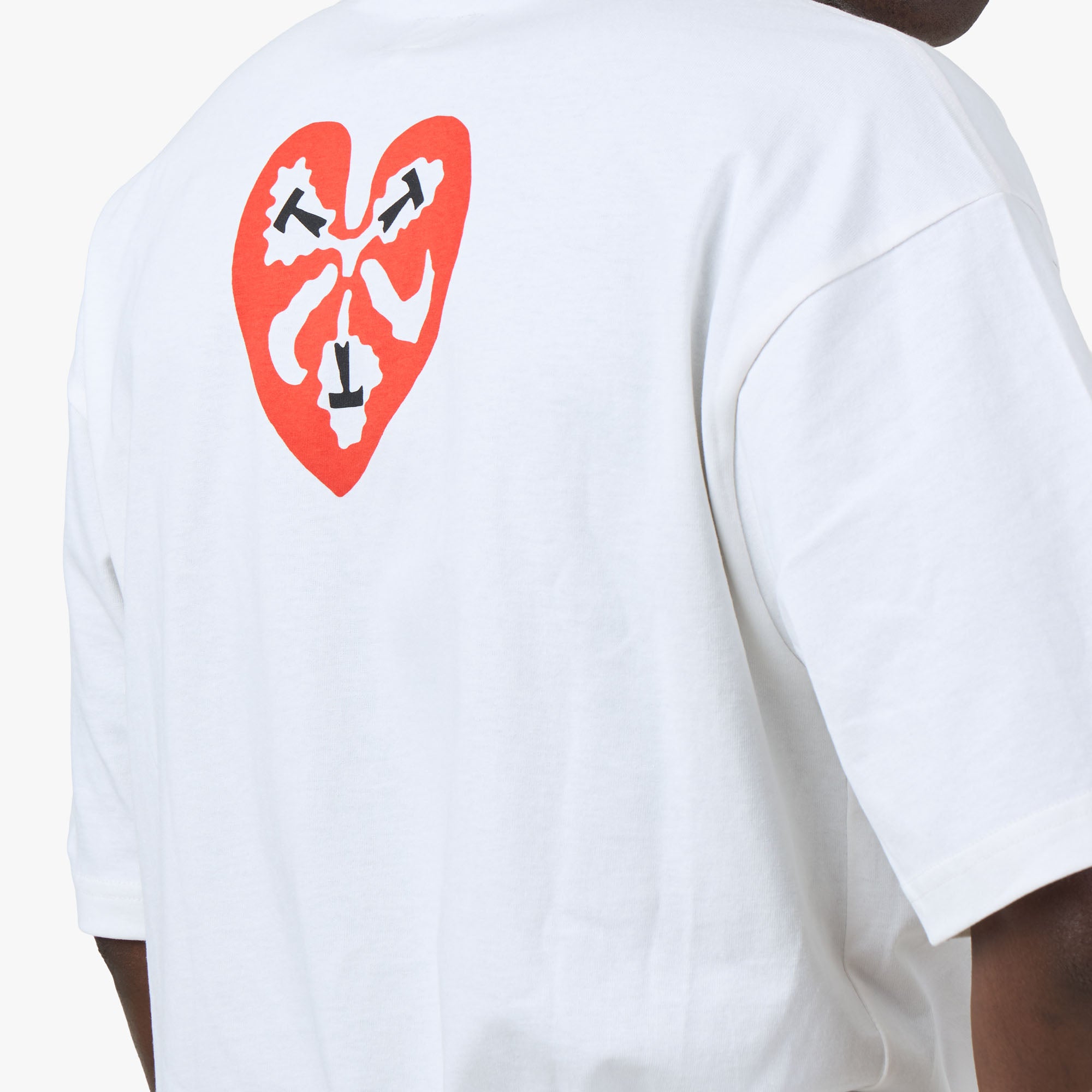 新品 ARGUE The Trace Tshirts(T・T・T ) ttt The Trilogy Tapes TTT Heart T-Shirt / White | Livestock