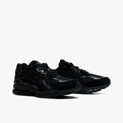 New Balance 1954R Black / Black