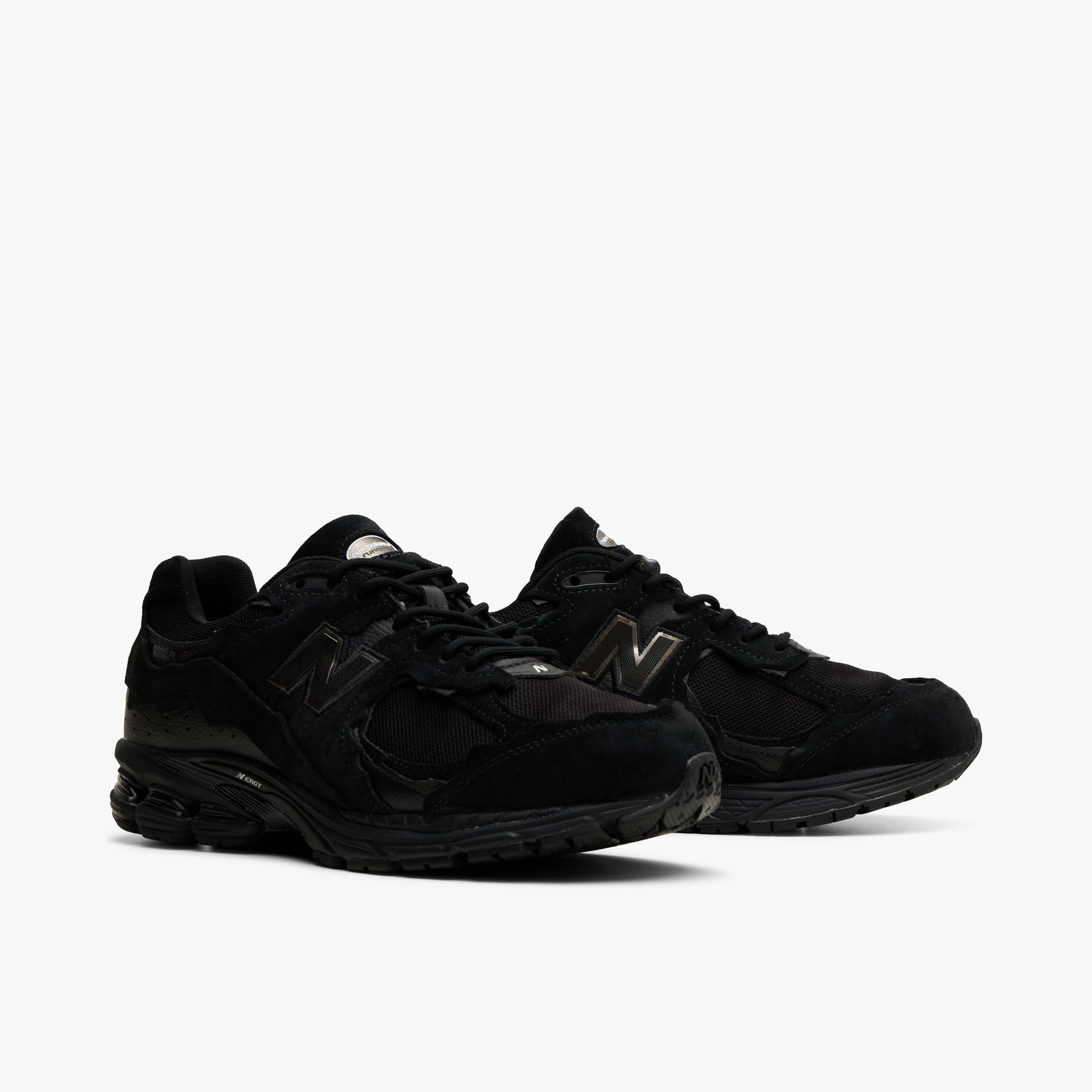 New Balance 2002DX GTX Black / Black | Livestock