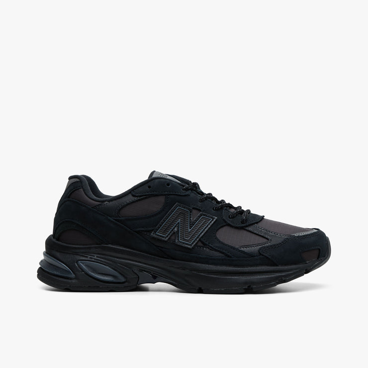 New Balance 2010 Black / Faded Black   1