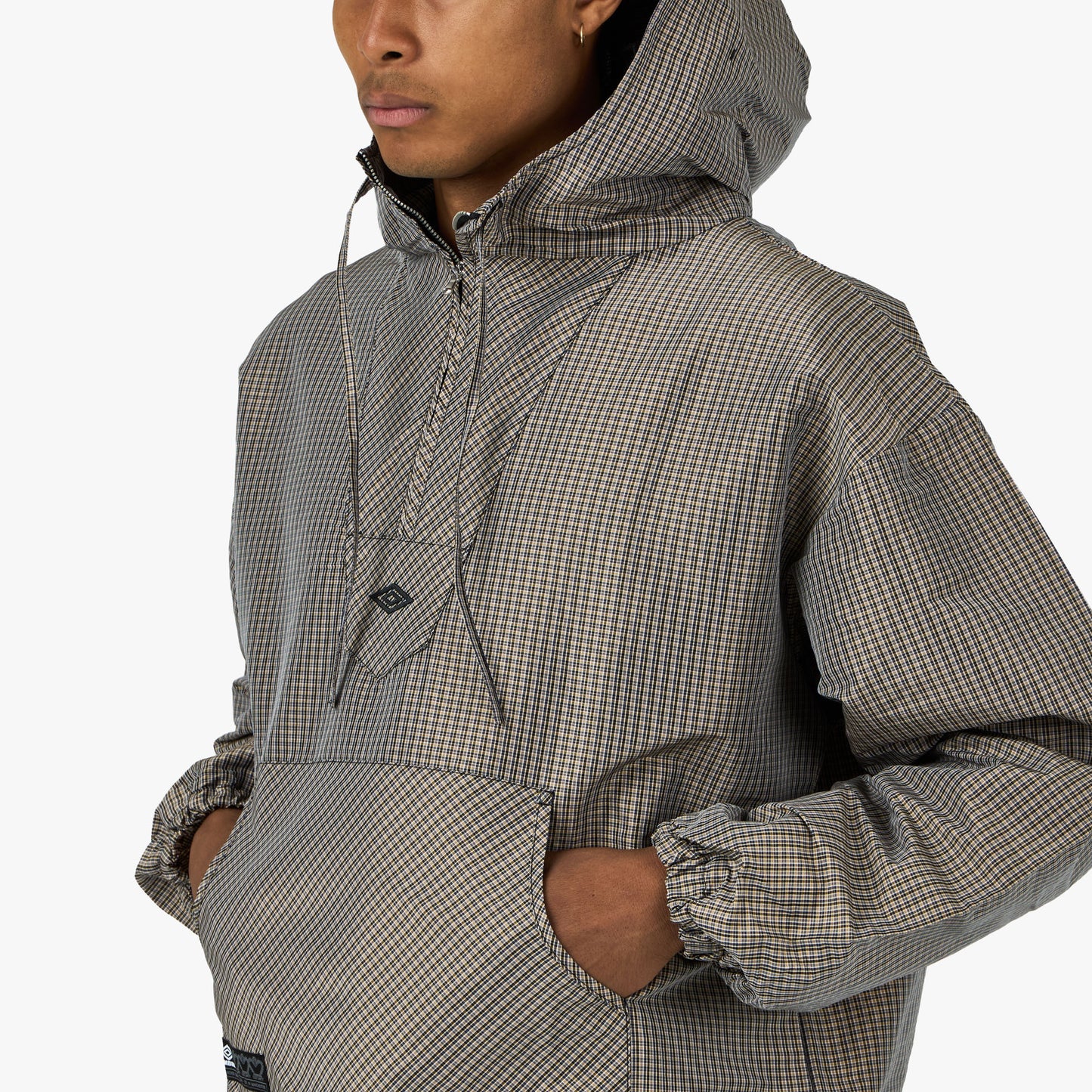 Umbro Checked Masked Anorak Beige / Black