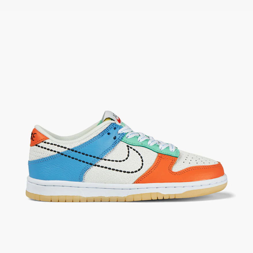 Nike on sale dunk orange