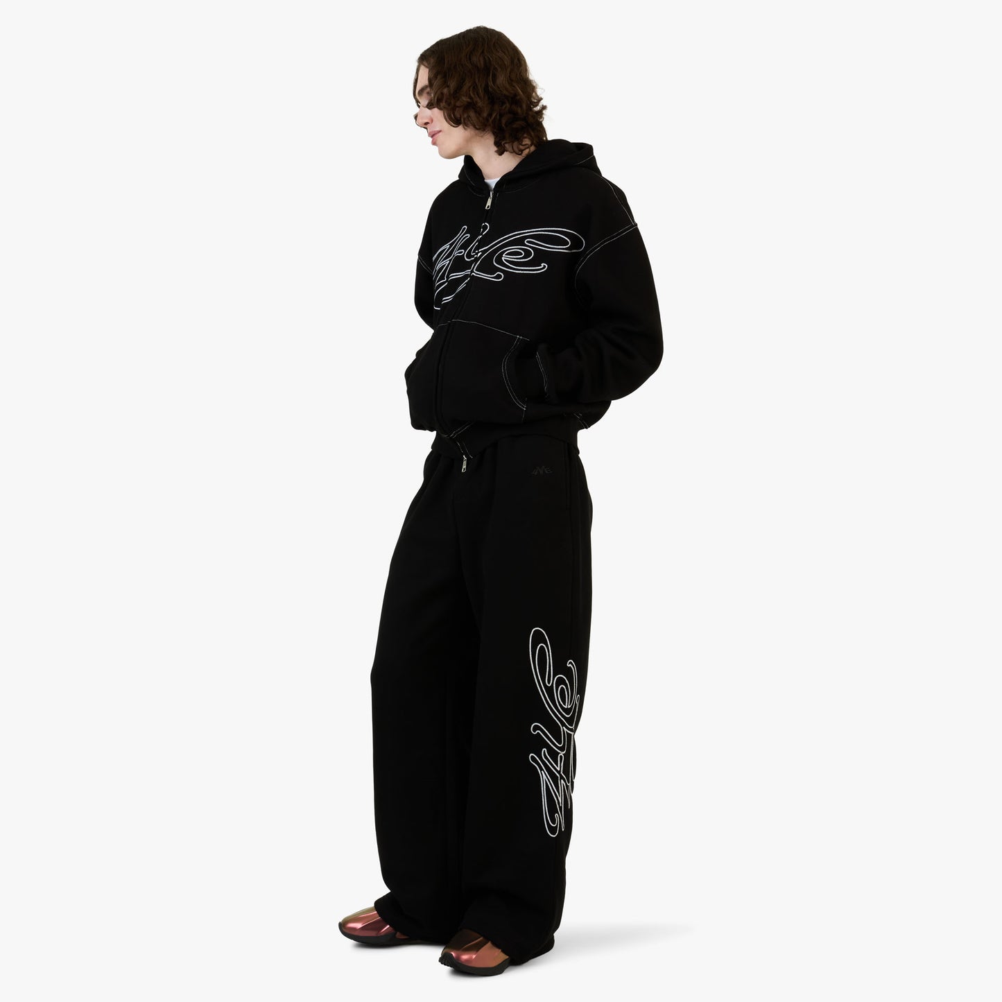 4YE Signature Zip Wide Pant Black/White