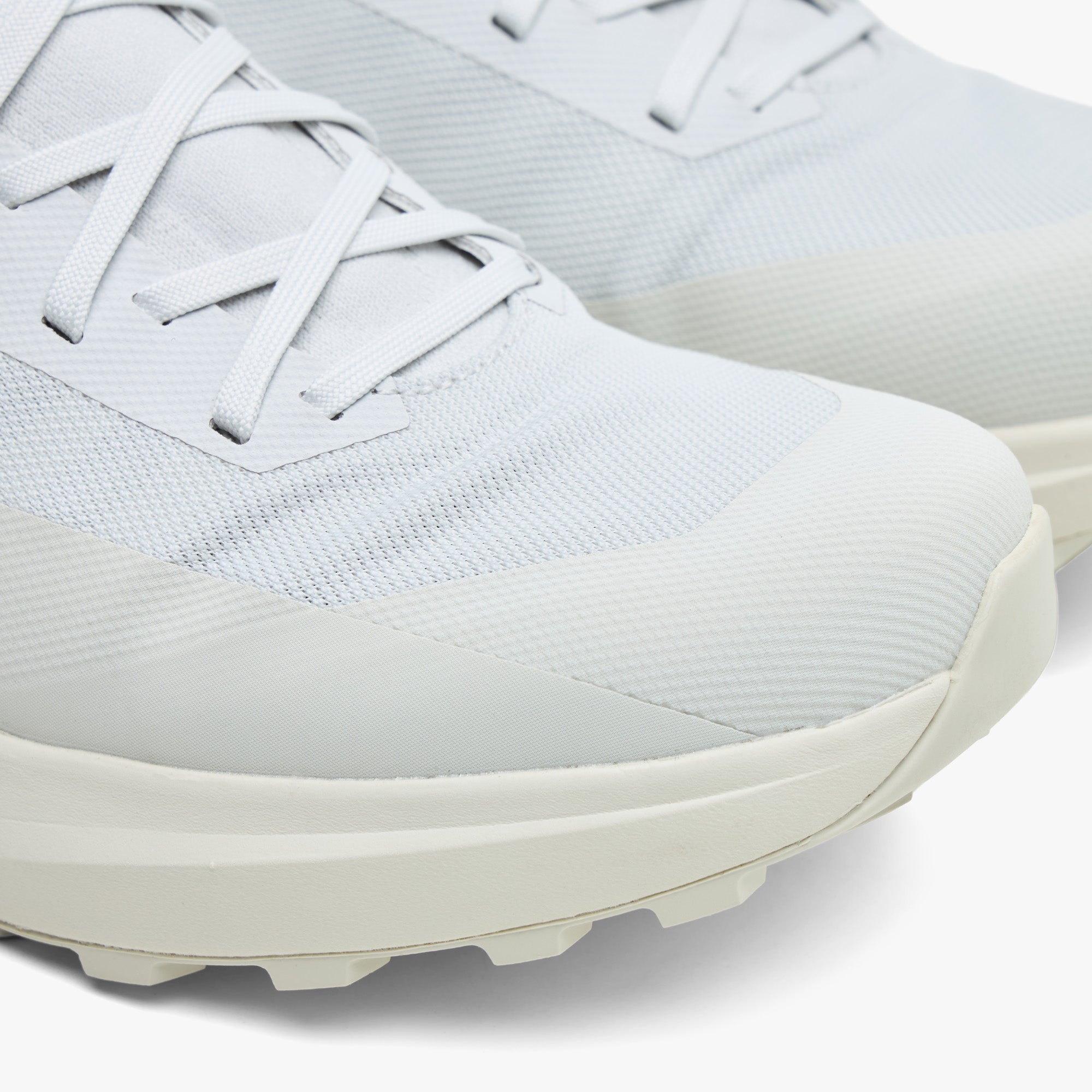 ♡noeru♡ Arc'teryx Norvan LD 4 Atmos / Solitude | Livestock