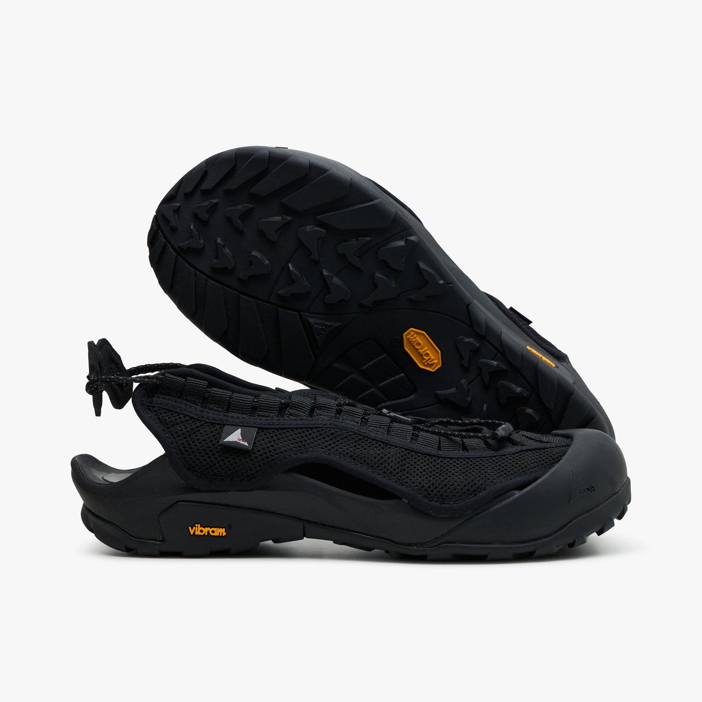 ROA Arpy Weaved / Black