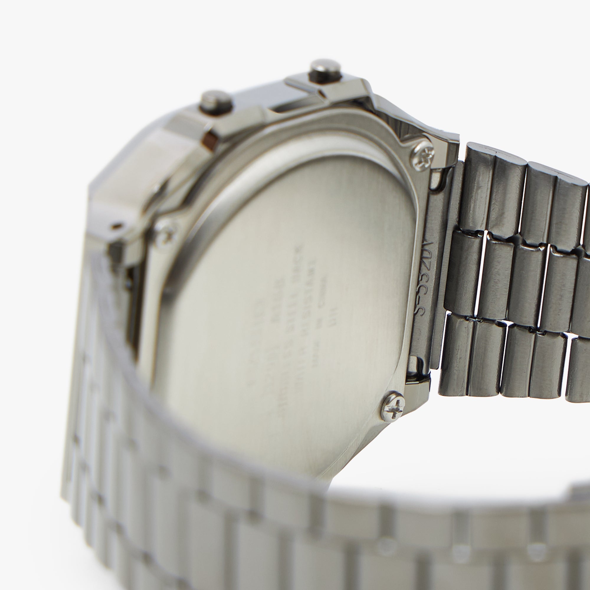 Casio Vintage A168WGG-1B / Black | Livestock