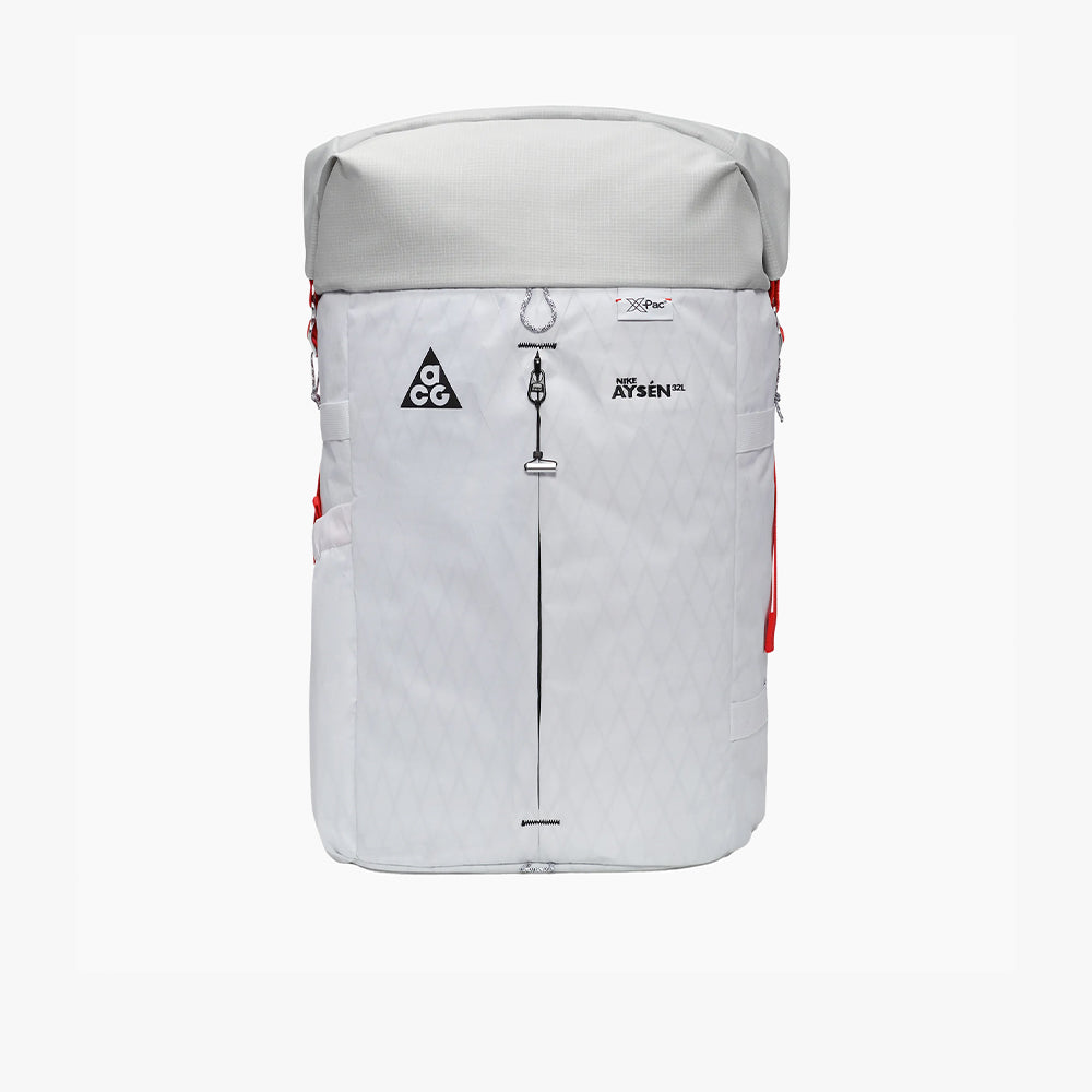 Nike 2025 bags white